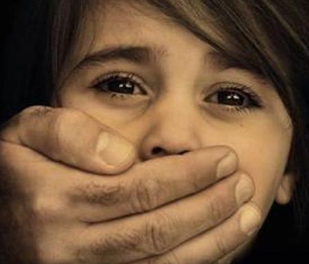 استقالة أكبر مسؤول كاثوليكي في العالم يدان بجريمة متعلقة بالتحرش الجنسي بالأطفال
